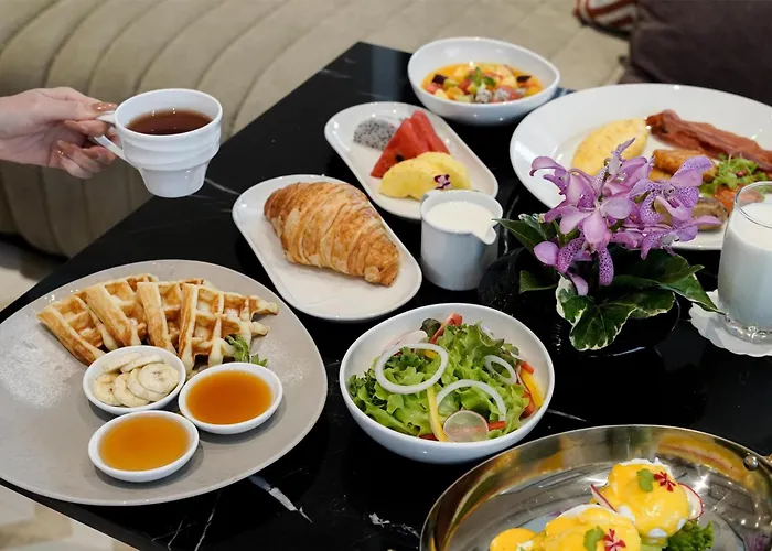 Radisson Chateau De 4* Bangkok