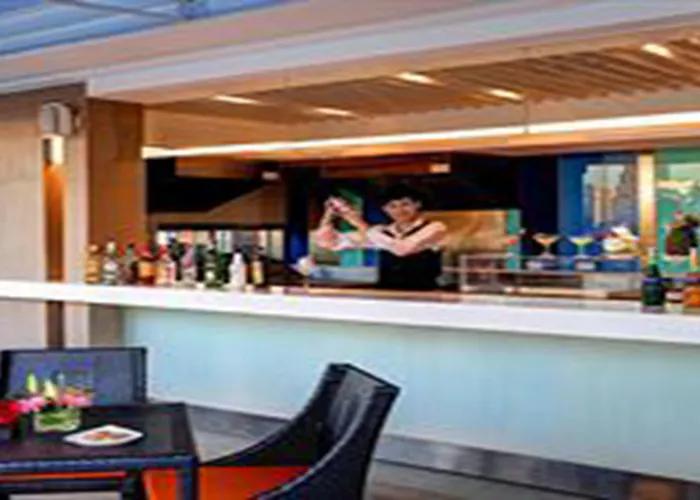 Radisson Chateau De 4*